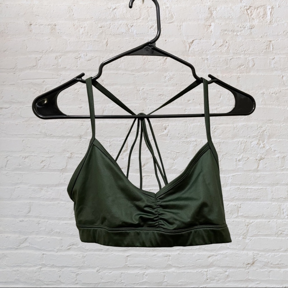 Alo Yoga Sports Bra Size M